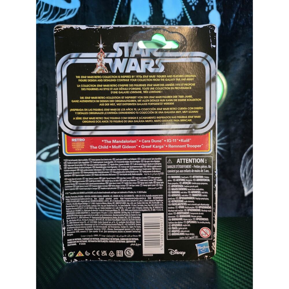 Hasbro Kenner The Mandalorian Star Wars Retro Collection 3.75" 2021 - Picture 2 of 2